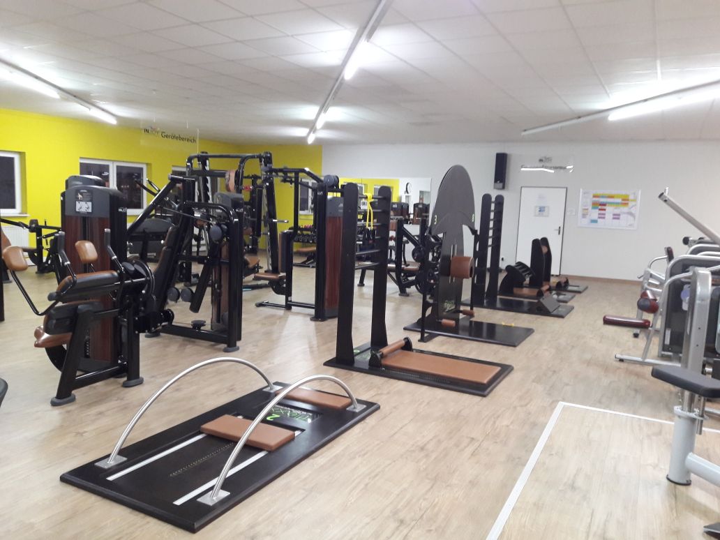 Activ Vital Magdeburg - Fitnessraum mit Geräten