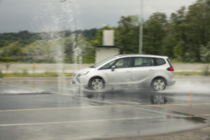 ADAC Junge Fahrer-Fahrsicherheitstraining