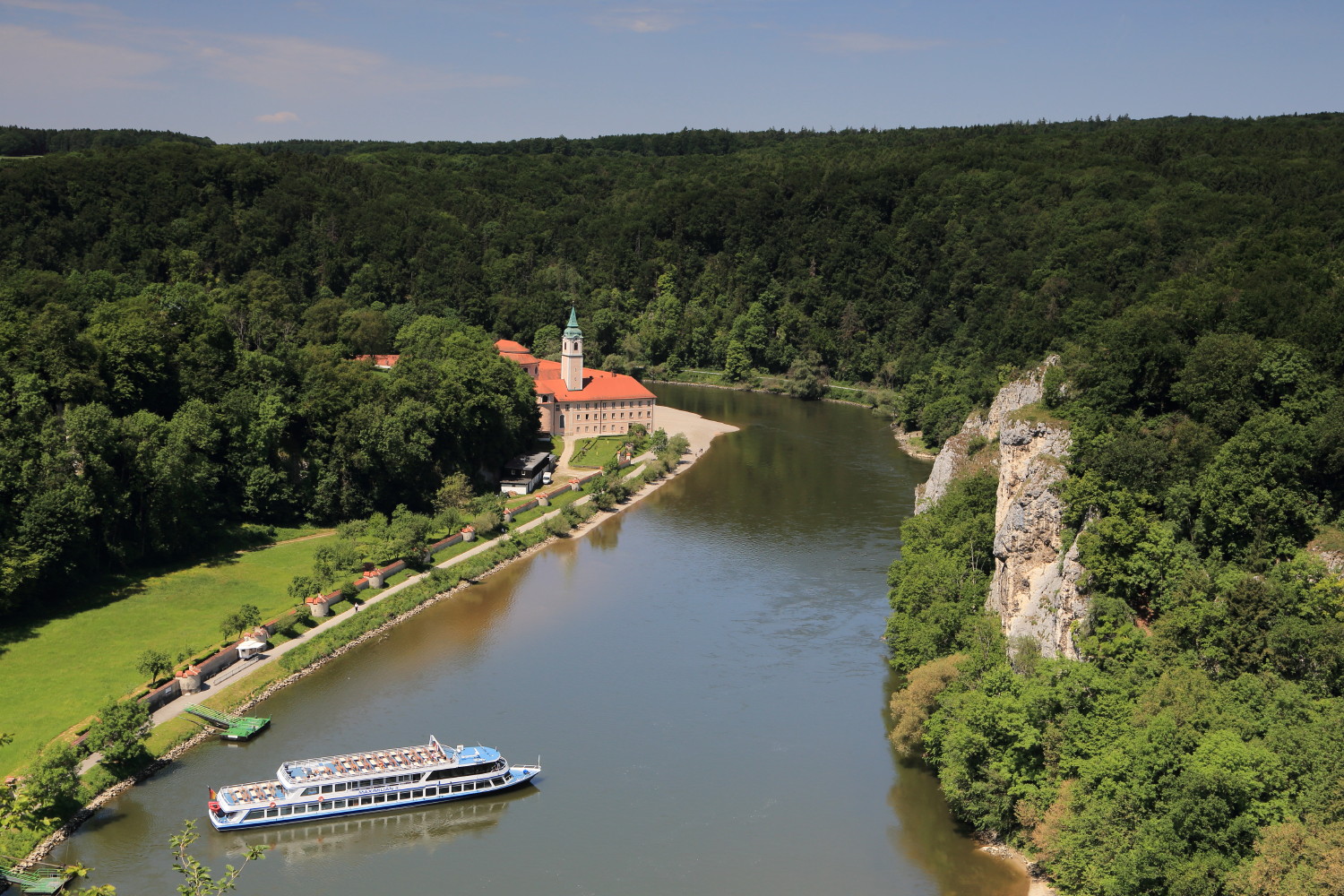 Schifffahrt durch den Donaudurchbruch zum Kloster Weltenburg zum Ermäßigten Preis