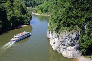 Schifffahrt durch den Donaudurchbruch zum Kloster Weltenburg zum Ermäßigten Preis
