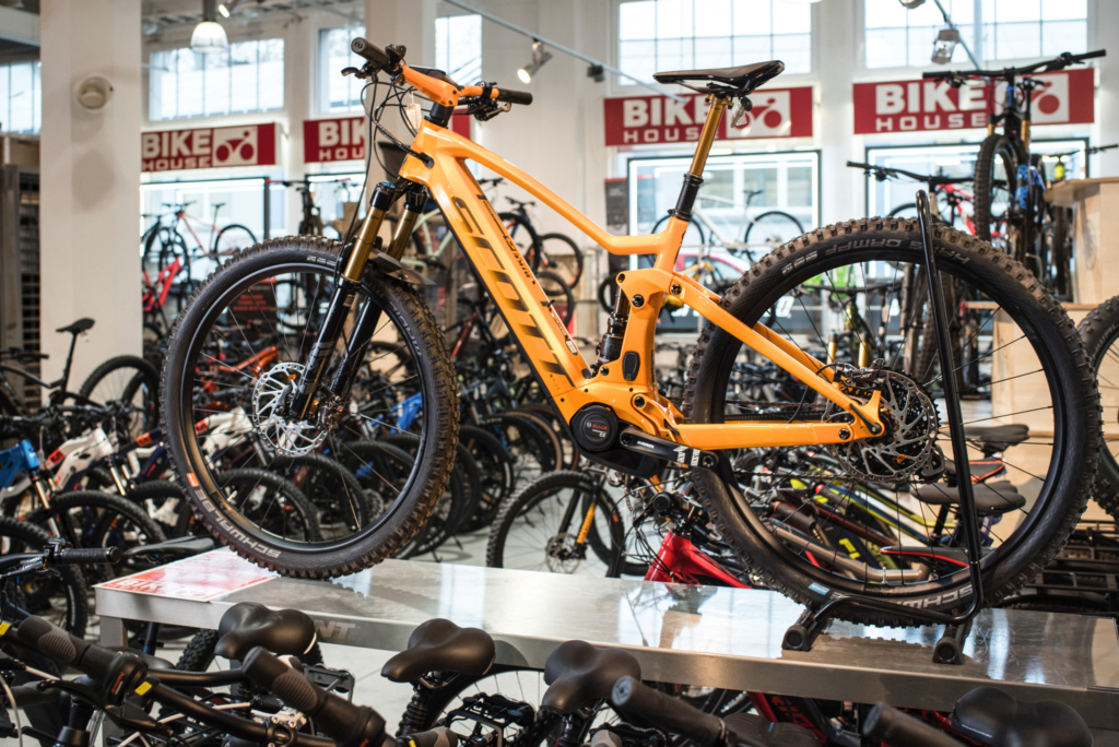 BIKE HOUSE … Bikes fast aller Gattungen und für jeden Einsatzbereich